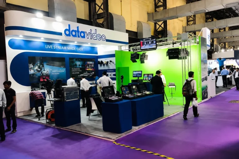 Broadcast India 2018, Mumbai premium white and blue exhibition stand at Broadcast India 2018